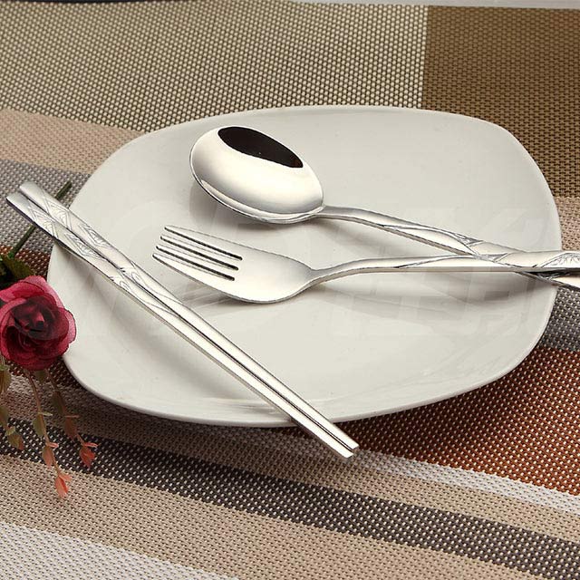 ɰ-ǻ  